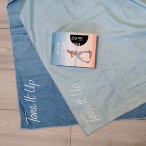 Tone It Up Ombre Blue Yoga Towel Flex Band Bundle